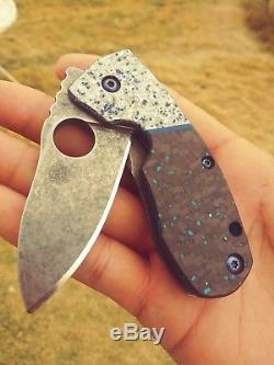 Spyderco Slysz Techno Carbon Fiber Scale With Twill CF And Blue Inlay SCC