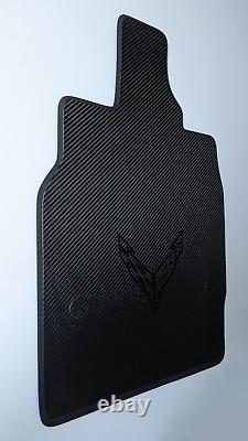 Tapis de sol en fibre de carbone véritable pour Corvette C-8. 2×2 Twill 3k